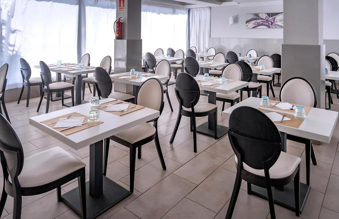Hotel Amaraigua (Adults Only)-1
